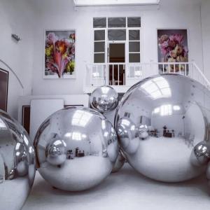 China Hanging Reflective Inflatable Advertising Balloons Size 1.5m factory