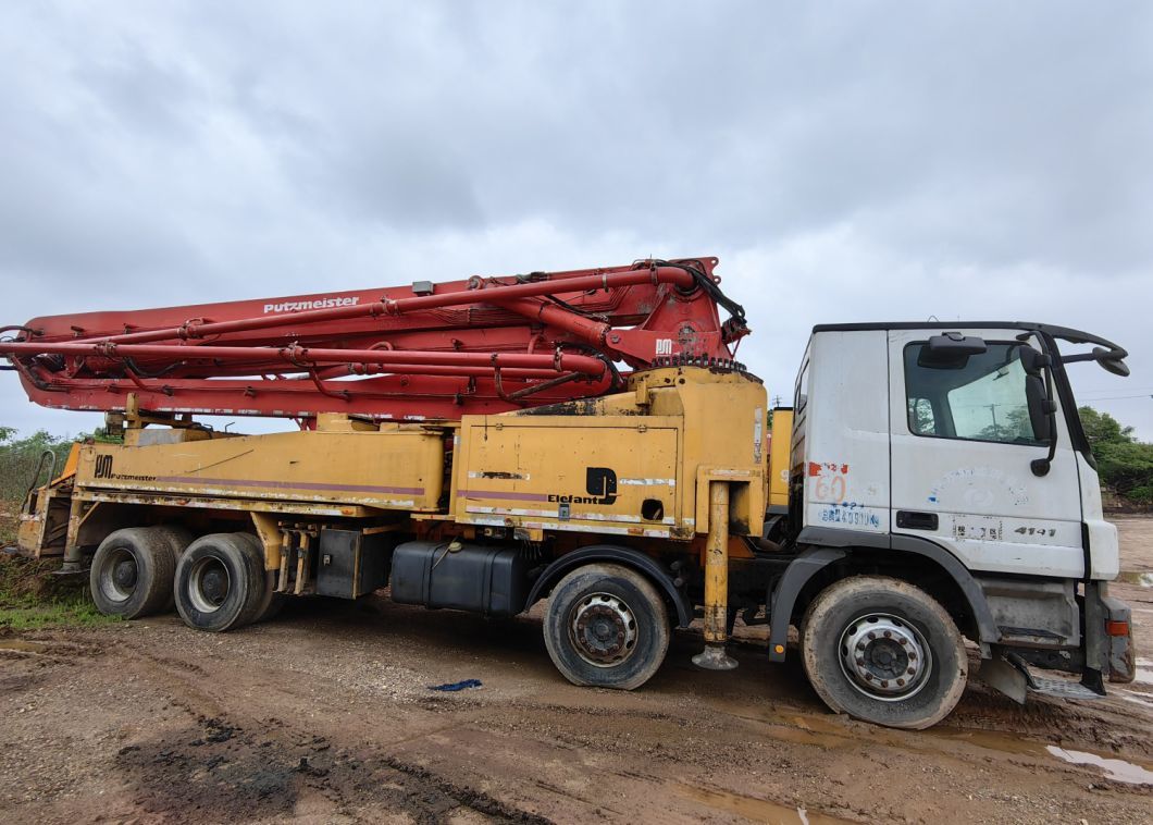Renovated Condition 2011 Putzmeister 42m Concrete Pump Mixer Plant on Benz Chassis Factory Directly Sale