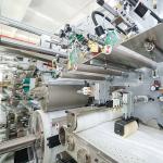Non Woven Fabric Diapers Machines High Efficiency Diaper Production Line