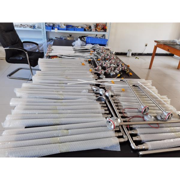 Thermocouple Temperature Sensor with Seebeck Voltage Measurement and Dissimilar