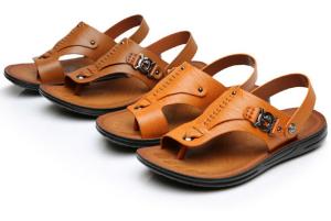China Buckle Strap Genuine Leather Sandals Summer Casual Mens Brown Beach Sandals factory