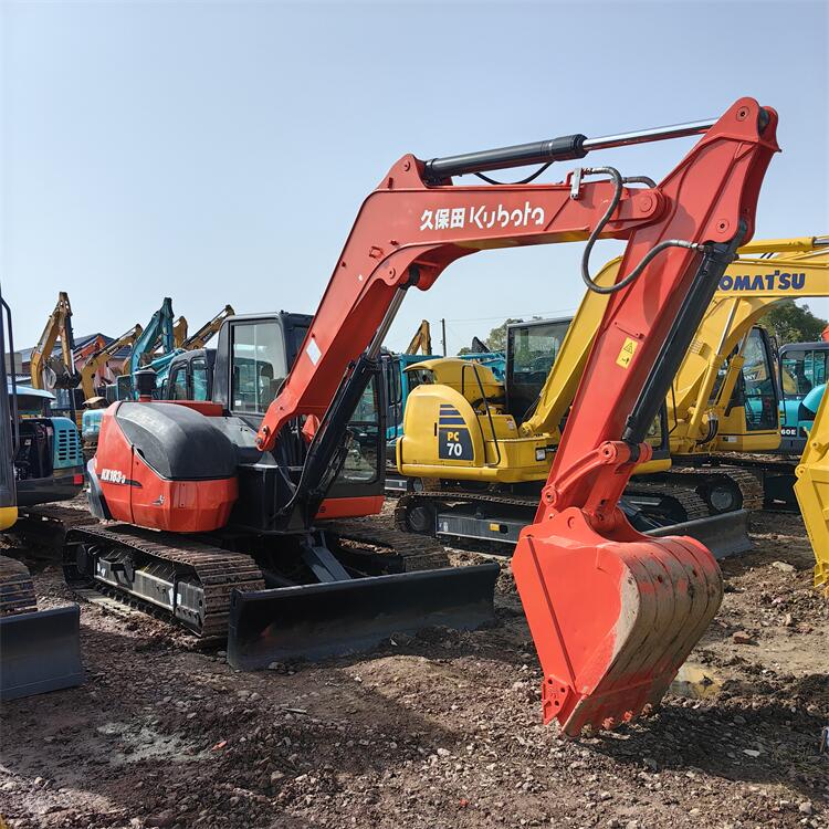 2018 Japan Made Mini 8 Tons Crawler Used Excavator Kubota KX183-3 KX183 in Shanghai