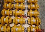 Oem Excavator Spare Parts Down Roller Idler 16y-40-03300 16y-40-09000