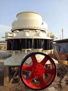 China 185mm Feeding Spring Cone Crusher Quarry Stone Concrete Block Crusher factory