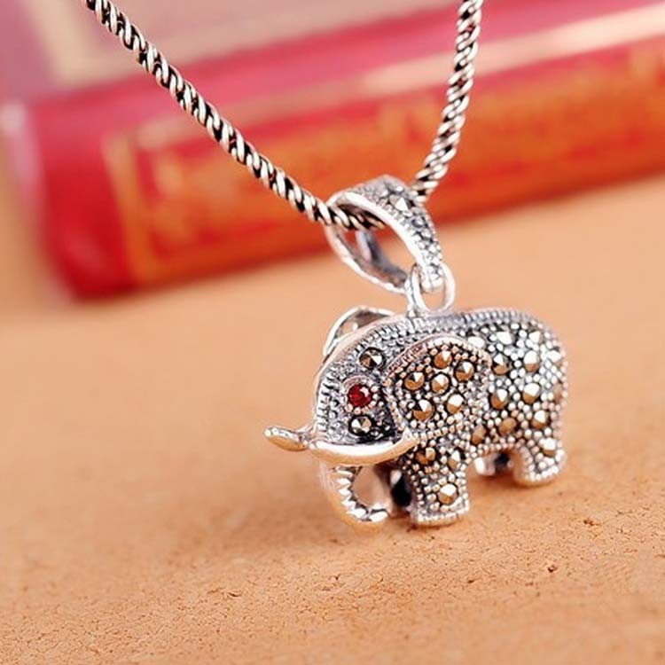 Thai 925 Silver Pave Marcasite Elephant Pendant Necklace (N11062)