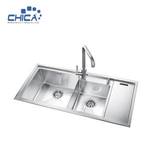 China Double Bowl Handmade kitchen Sinks SUS304 stainless steel Kitchen Sinks factory