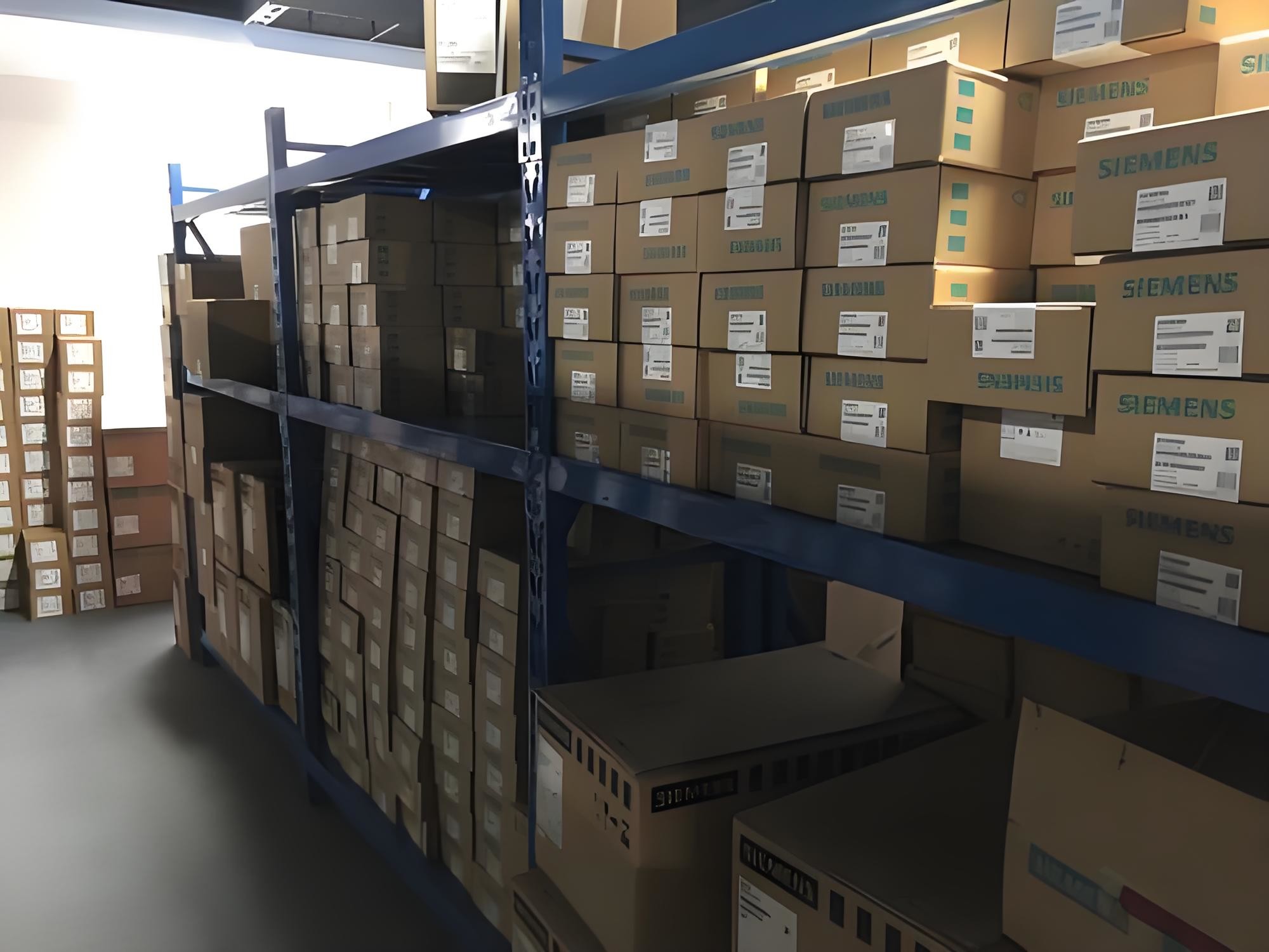 3RF2350-1BA04 Solid State Siemens Switchgear With Original Packaging