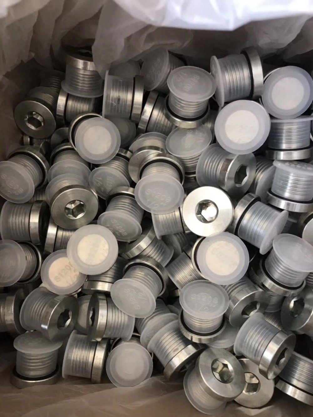 Female Cone Seat 74 Degree Socketless Hose Fittings