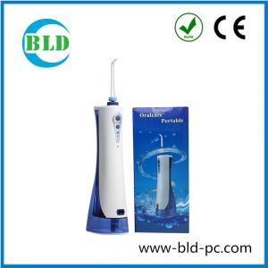 China Water Flosser Professional Oral Irrigator Dental Care With Water Tank factory
