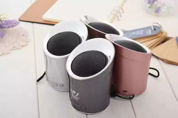 Mobile Laptop Mini Portable Bluetooth Speakers , Bluetooth Rechargeable Speaker8613