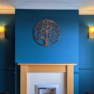 China 61.5 Cm Bronze Tree Of Life Metal Garden Wall Art For Home factory