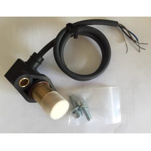 High Sensitivity Speed Sensor with Robust Metal Housing and IP65/IP67 Protection