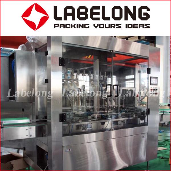 China Automatic 2000BPH PET Linear Bottle Filling Machine factory