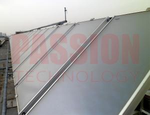 China 8000L Resort Solar Water Heating Solution Blue Titanium Flat Plate Solar Collector factory