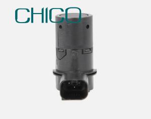 China Rear Fitting Position Parking Aid Sensor With Black Housing Colour For 7701062074 factory