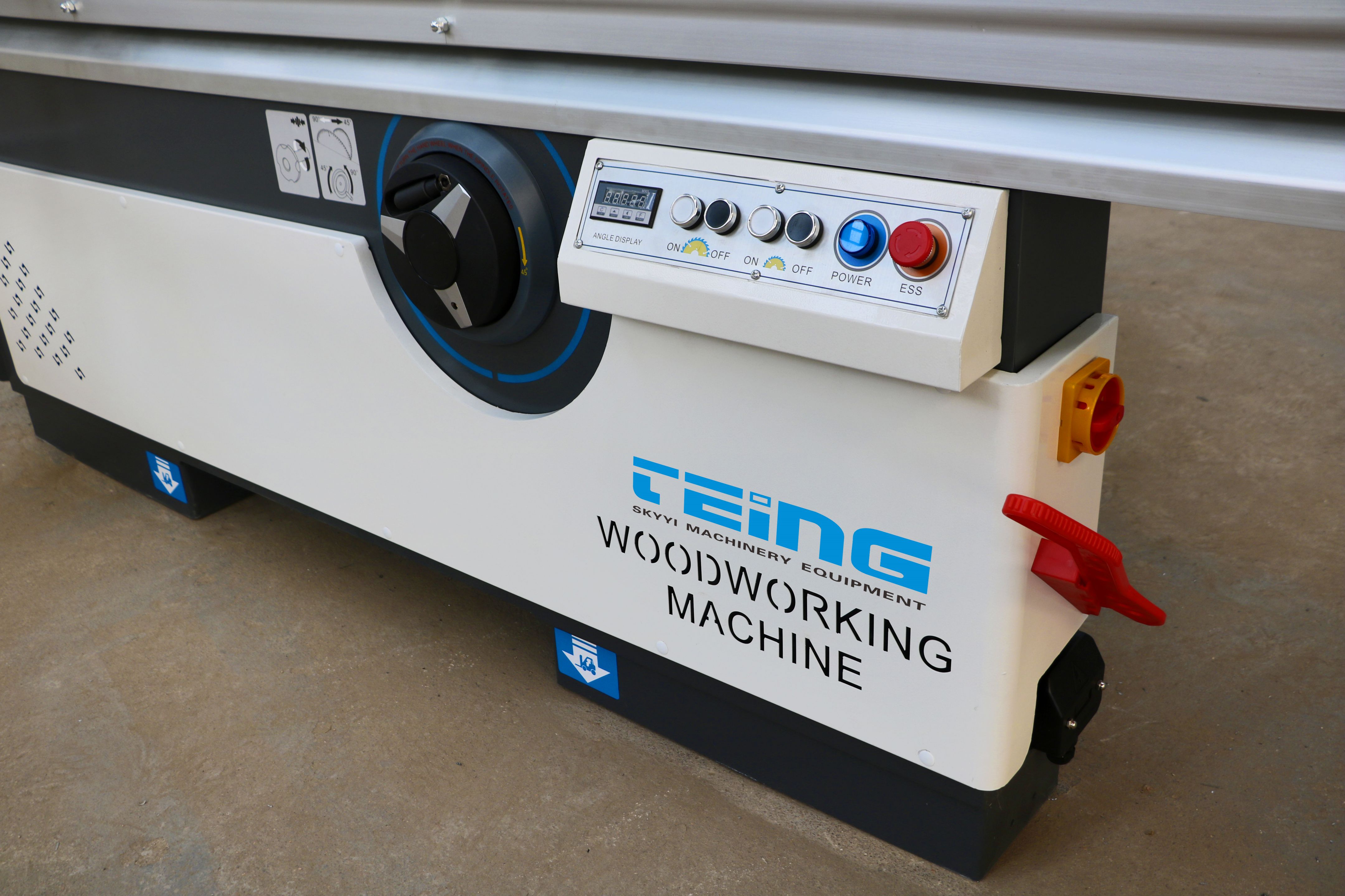 Woodworking Machine with Customized Voltage Qingdao Precision Sliding Table Panel Saw