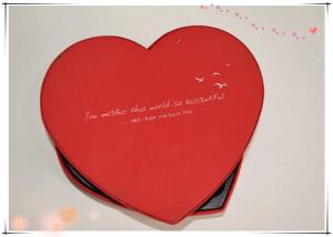China sweet gift box,chocolate gift box factory