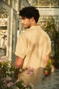 China Ramie Men's Casual Short Sleeve Shirts Cuban Dress Apricot Loose factory