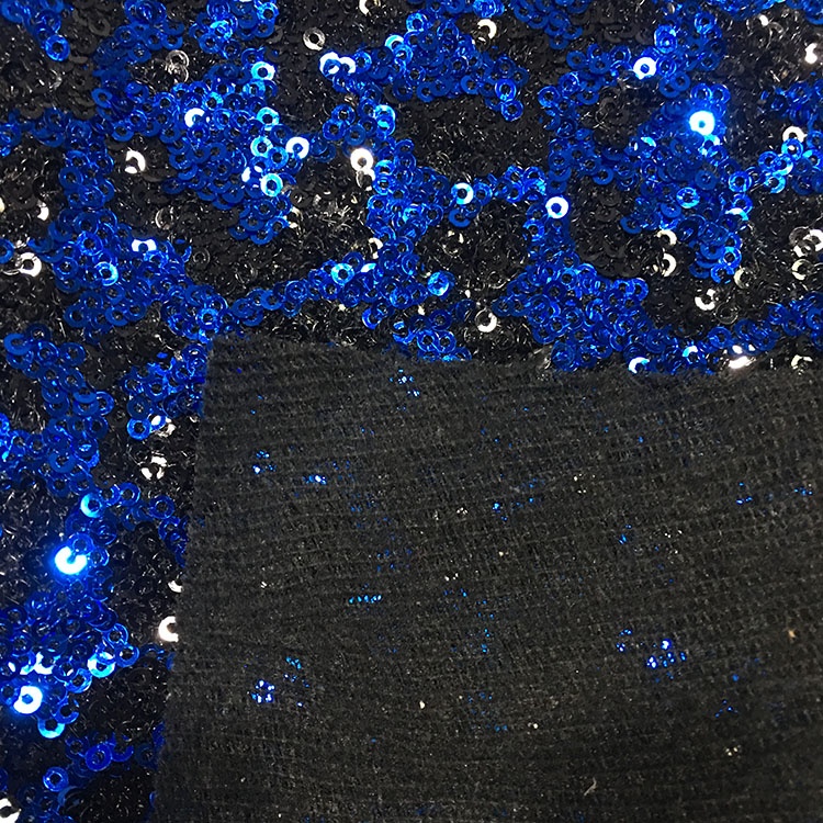 Breathable Glitter Sequin Fabric Fashionable Stretch Type 150gsm Shiny Color
