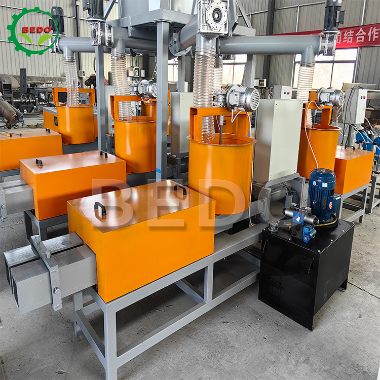 China 380V Wood Sawdust Pallet Block Compressed Making Machine factory