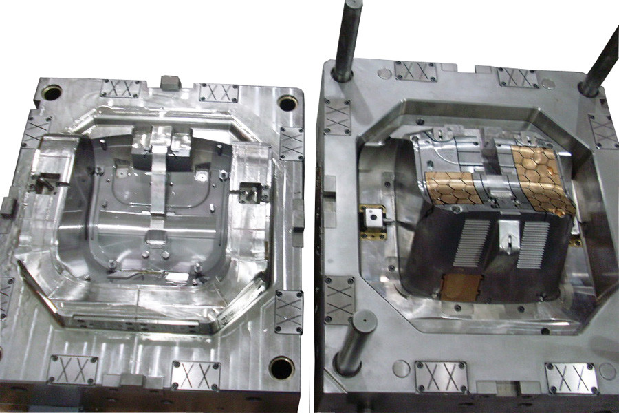 OEM Cases Plastic Injection Moulding Die Makers Cold Runner Hot Runner