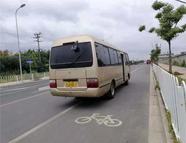 Japanese Coaster Bus Used 30 Seats 4x2 Mini Toyota Coaster Bus for sale/Japanese
