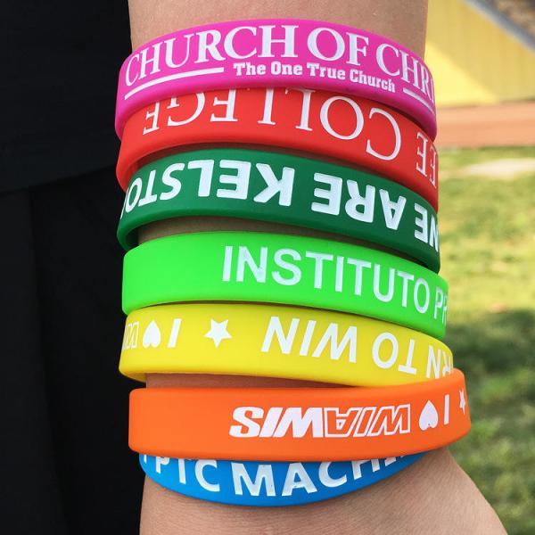 China Durable Printed Silicone Wristbands With Heat Transfer Printing factory