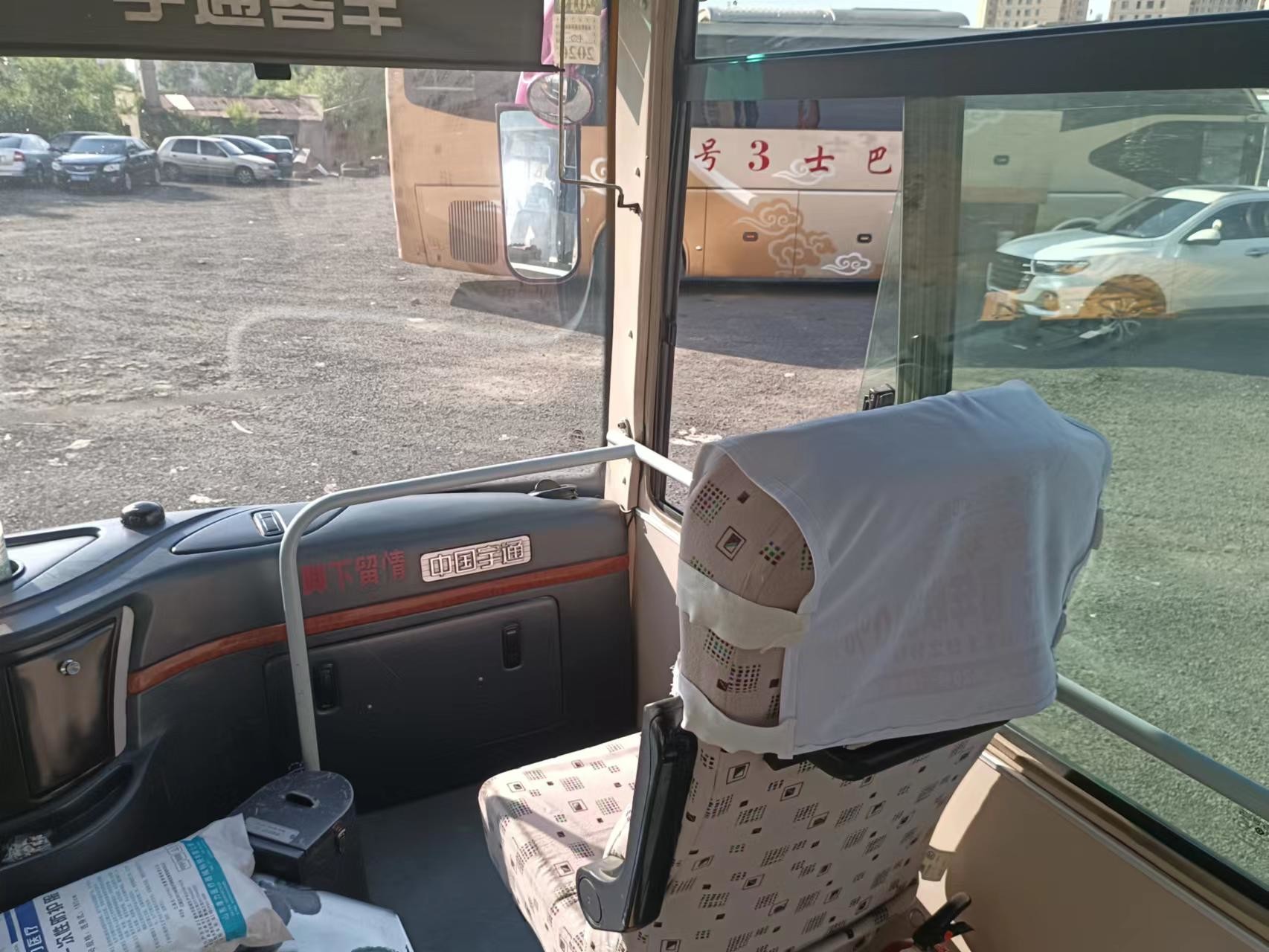 31 Seater Mini Bus Yutong Front Engine Bus Passenger Van ZK6752D Used School Bus