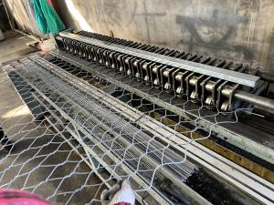 China 2x1x1m Galfan Gabion Basket Retaining Wall 3.4mm factory