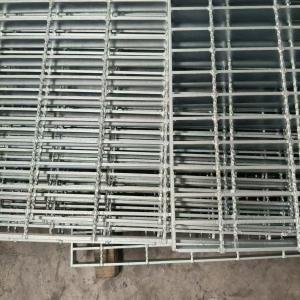 China Customized Size Anti Slip Grating for Drainage and Ventilation factory