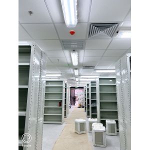 China IP66 Explosion Resistant Fluorescent Light CRI Ra≥70 for Harsh and Hazardous Environments factory
