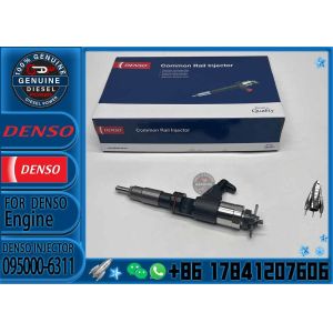 China Fuel Injector 095000-6311 095000-6312 For 4.5L 6.8L CR RE530362 on sale
