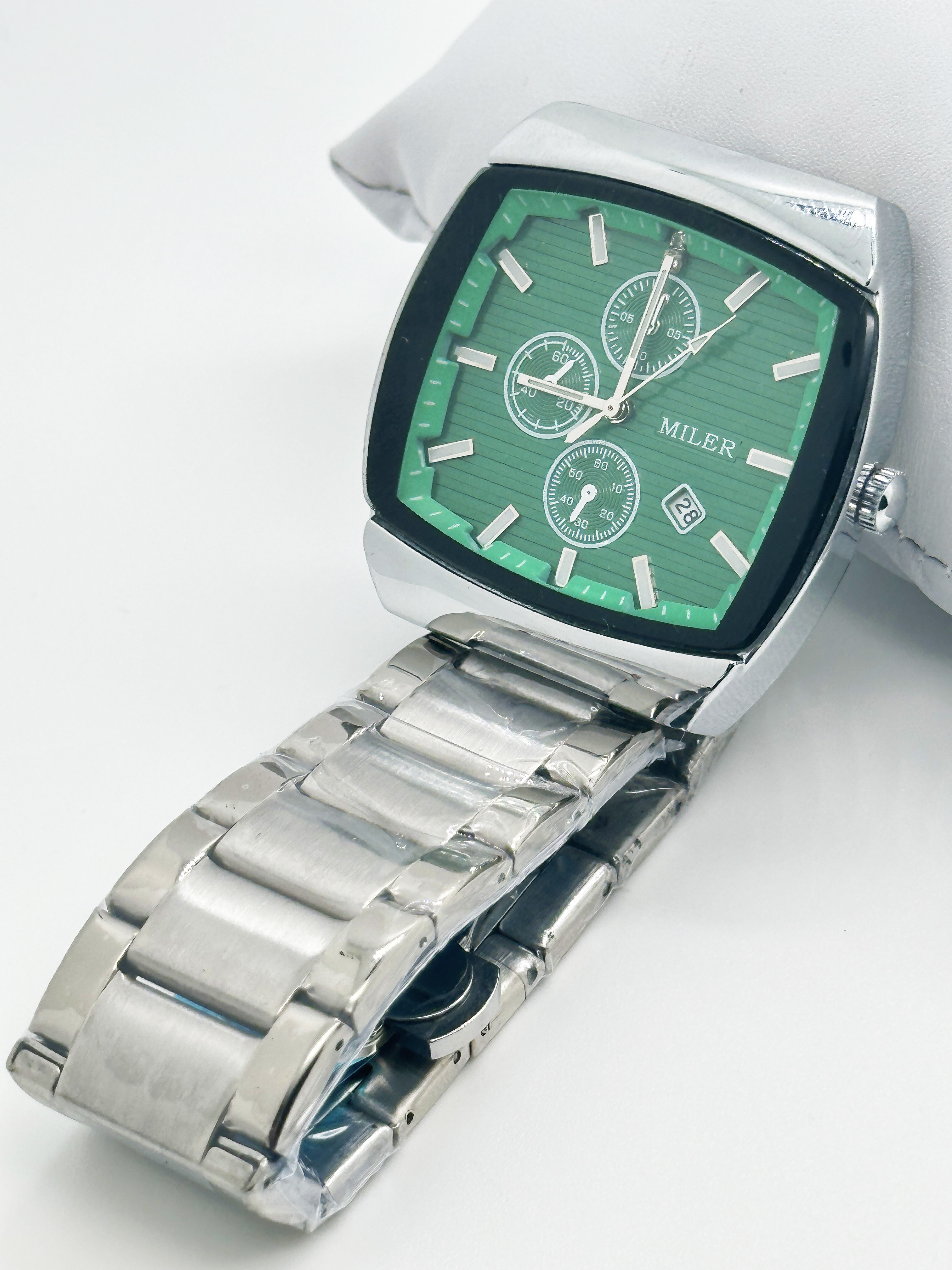 Custom Logo Quartz Waterproof Fashion Watch for Men Date Stainless Steel Watches Wrist Watch