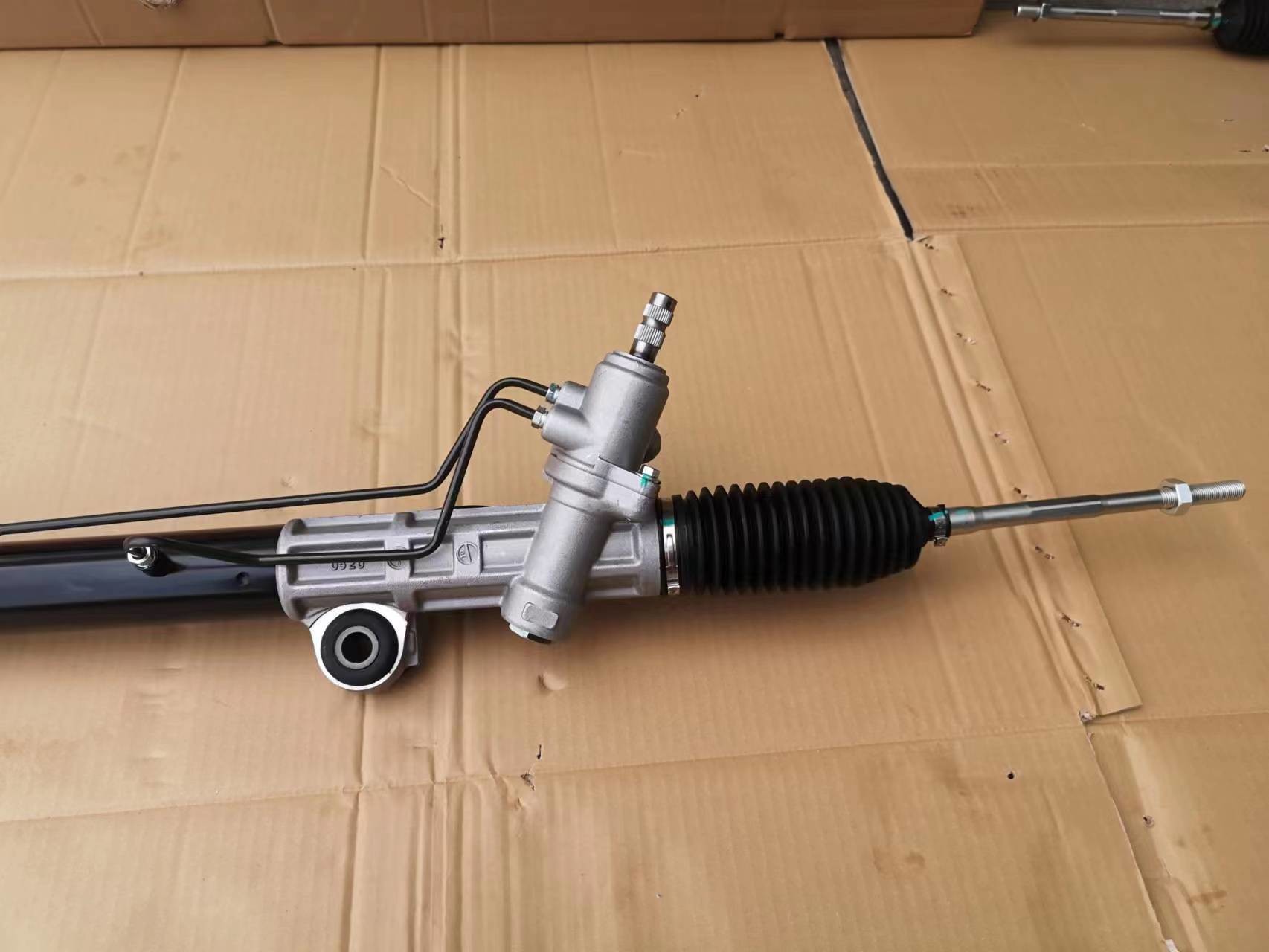 D-max Steering Unit 8979435211 Pickup TFS Auto Parts 4WD Car Right Hand Drive Model