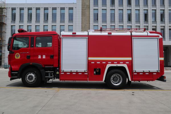 PM80/SG80 Fire Dept Rescue Trucks Ladder Fire Engine Howo Water Tank Truck