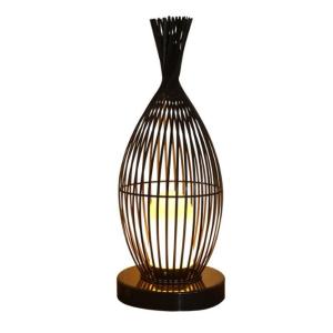 China Water Resistant Rattan Floor Lamp For Villa Outdoor Balcony factory