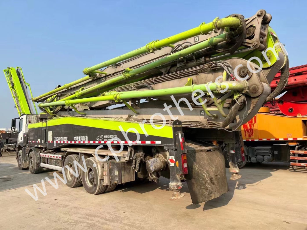 Attractive Price 2020 Zoomlion 62m Used Concrete Pump in Changsha