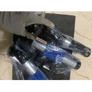 China Rexroth Hydraulic Valve Proportional Directional Valve with ISO 4401 Mounting 24V Voltage and 75 L/min Flow Rate on sale