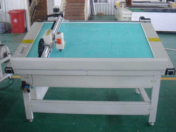 China 55 Degree Photo Frame Cutting Machine , Cross Stitch Picture Frame Making Machine factory
