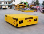 Trackless transfer cart with easy operation