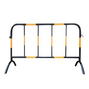 China 89'' Temporary Steel Fence 39 Inch Metal Pedestrian Barriers Lamp Farm factory