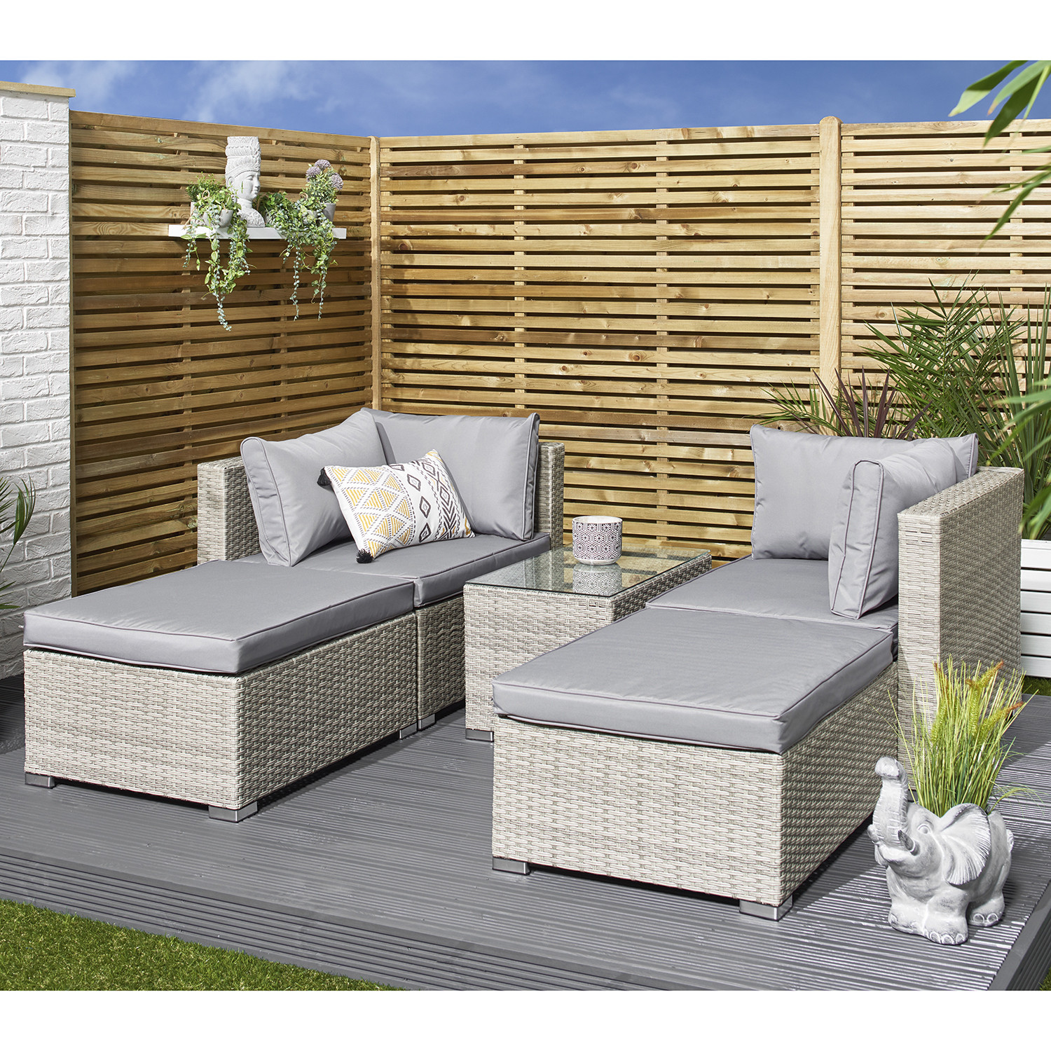 5 Piece Wicker Rattan Modular Outdoor Sofa Modern Design Style L70xW40xH39cm Table Size