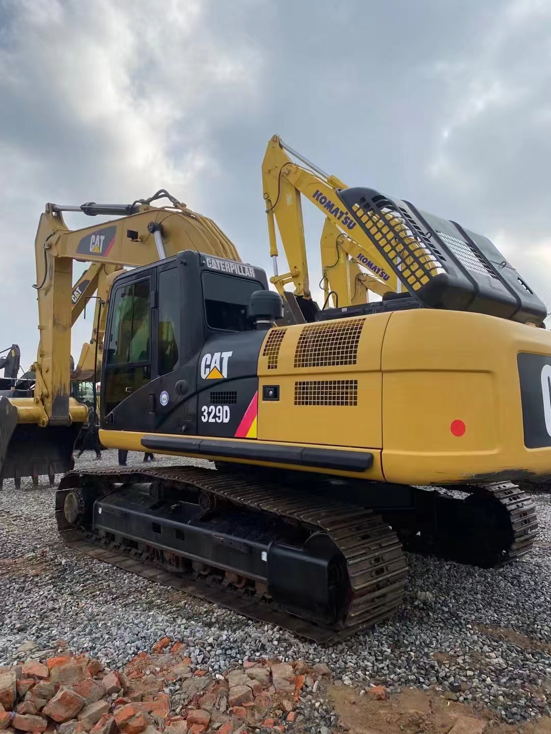 Transportable 30 Ton Used Caterpillar 329D Excavator for Your Mining Operations