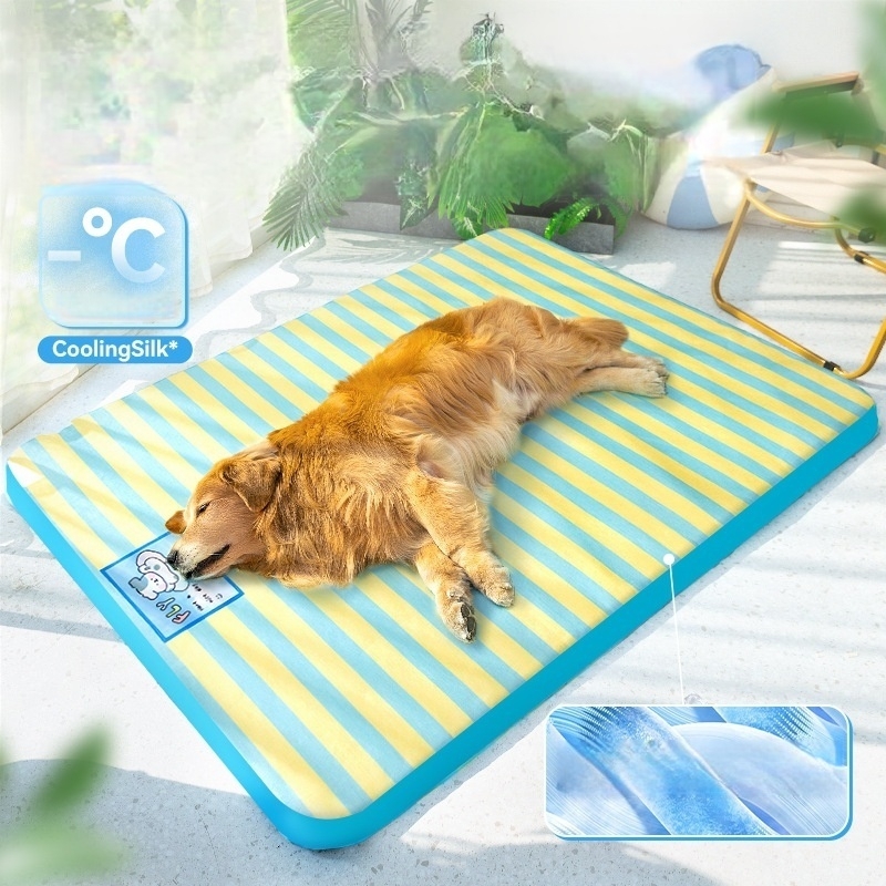 TPU Liner Pet Smart Beds Chew Resistant Cord Cat Sleep Mat OEM Logo