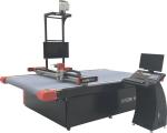 50Hz/3.5KW Voltage 1825 Automatic Paper Roll Feeding Textile Fabric Cutting