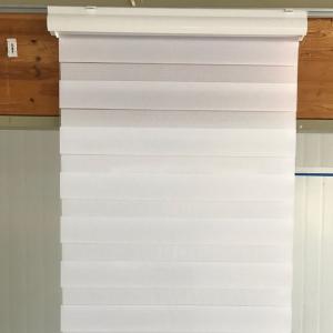 China Double Window Cordless Curtain Blinds Zebra Roller Shades Two Layers Anti UV factory