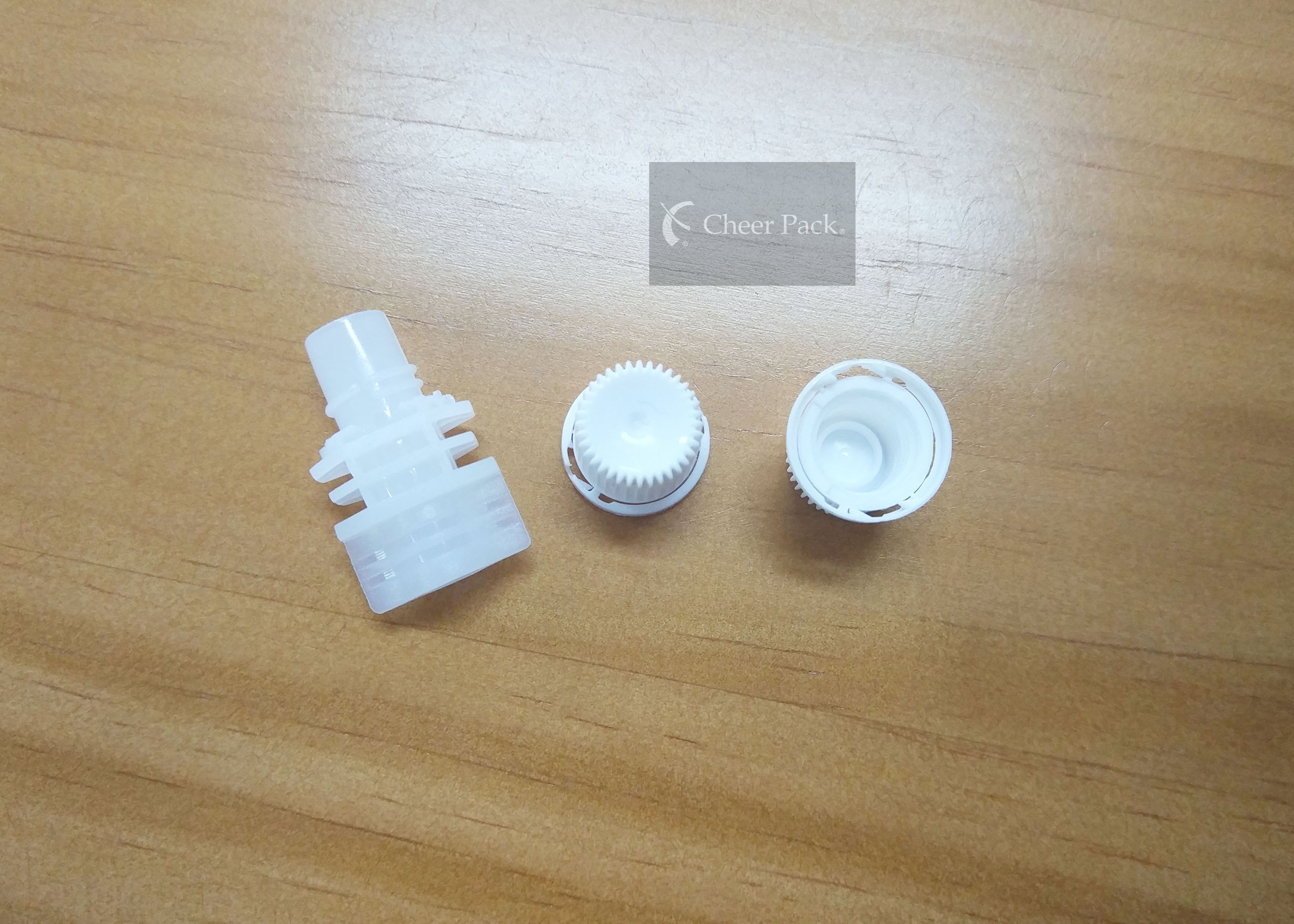 8.6mm Diameter Pour Spout Caps for Stand Up Juice Pouch White Color