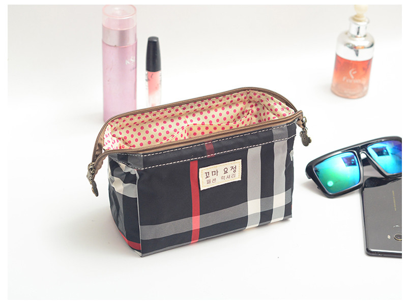 Women Travel Polyester Cosmetic Organizer Pouch