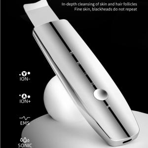 China 400mAh Portable Ultrasonic Skin Scrubber , Pore Vacuum Blackhead Remover factory