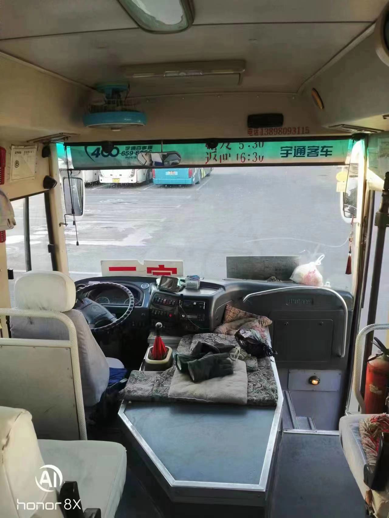Used Diesel Bus Yutong ZK6102D Front Engine Used 43 Passenger Bus 162kw